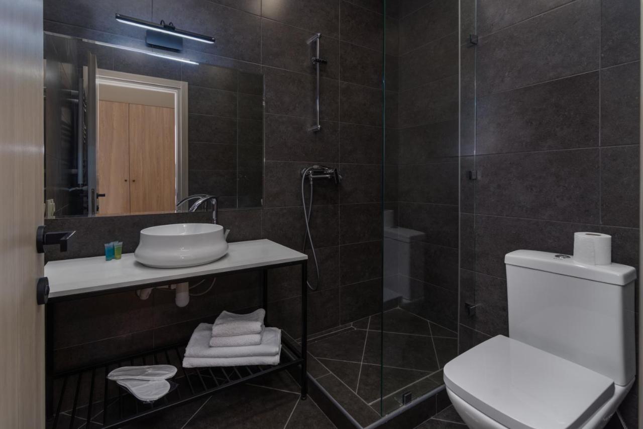 Hotel Alexandria Saguramo エクステリア 写真